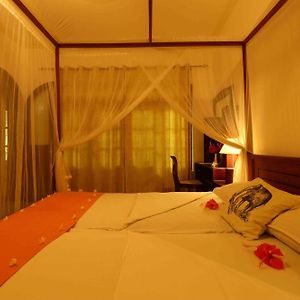 Hotel Susantha Garden